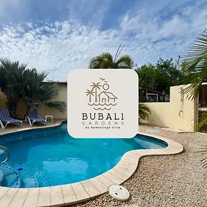 Pensión Bubali Gardens By Kamerlingh